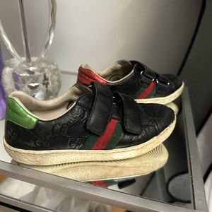 Gucci used kids sneakers